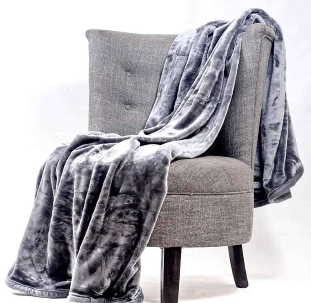 Velvet Fleece blanket  The Beautiful Grey  