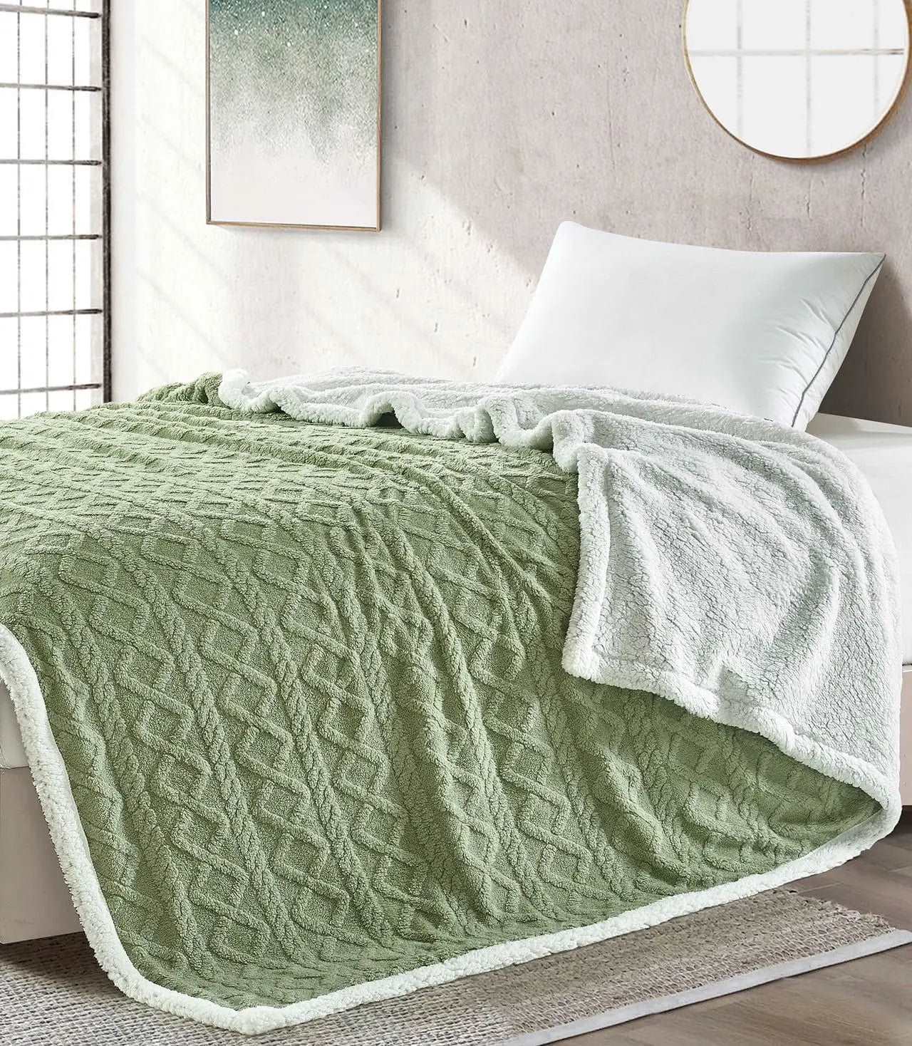 Geometric Pattern Sherpa throws  WJ Deals Green  