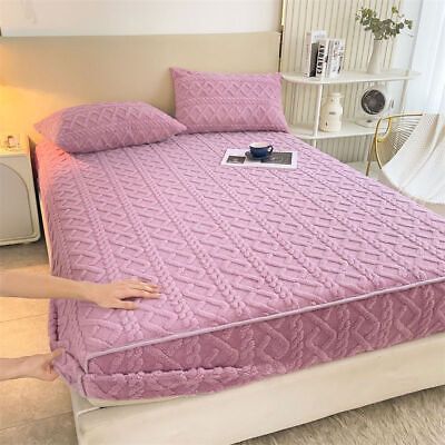 Geometric Fleece Mattress Protector 3 Piece  The Beautiful Queen Pink 